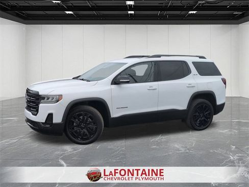 Certified 2023 GMC Acadia SLE w/ Driver Convenience Package image 1