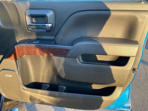 Used 2018 GMC Sierra 1500 SLT image 31