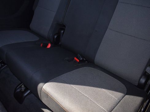 Used 2019 Chevrolet Traverse LS image 15