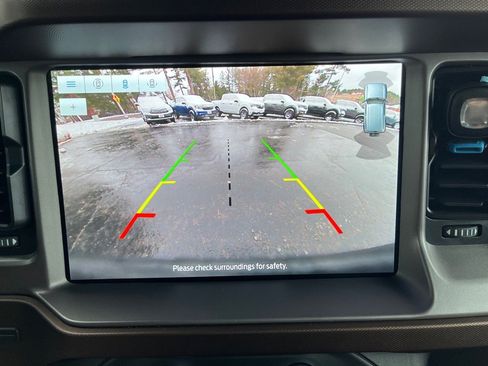 Used 2023 Ford Bronco Outer Banks image 26