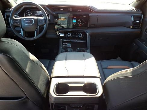 Used 2023 GMC Sierra 1500 AT4 w/ Technology Package image 12