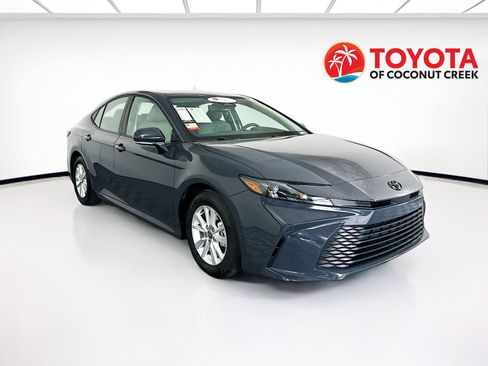 Certified 2025 Toyota Camry LE FWD image 1
