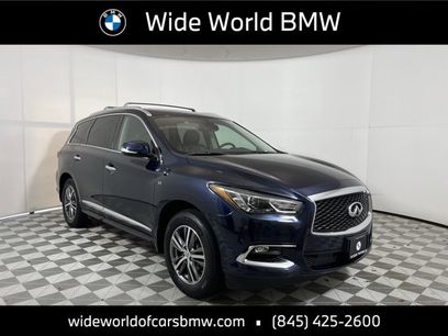 Used 2019 INFINITI QX60 Luxe w/ Essential Package