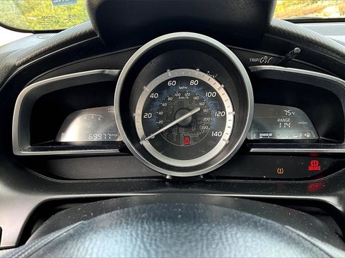 Used 2017 Toyota Yaris iA image 15