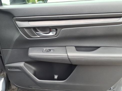 Used 2025 Honda CR-V LX image 19
