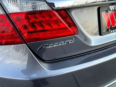 Used 2015 Honda Accord EX-L image 24