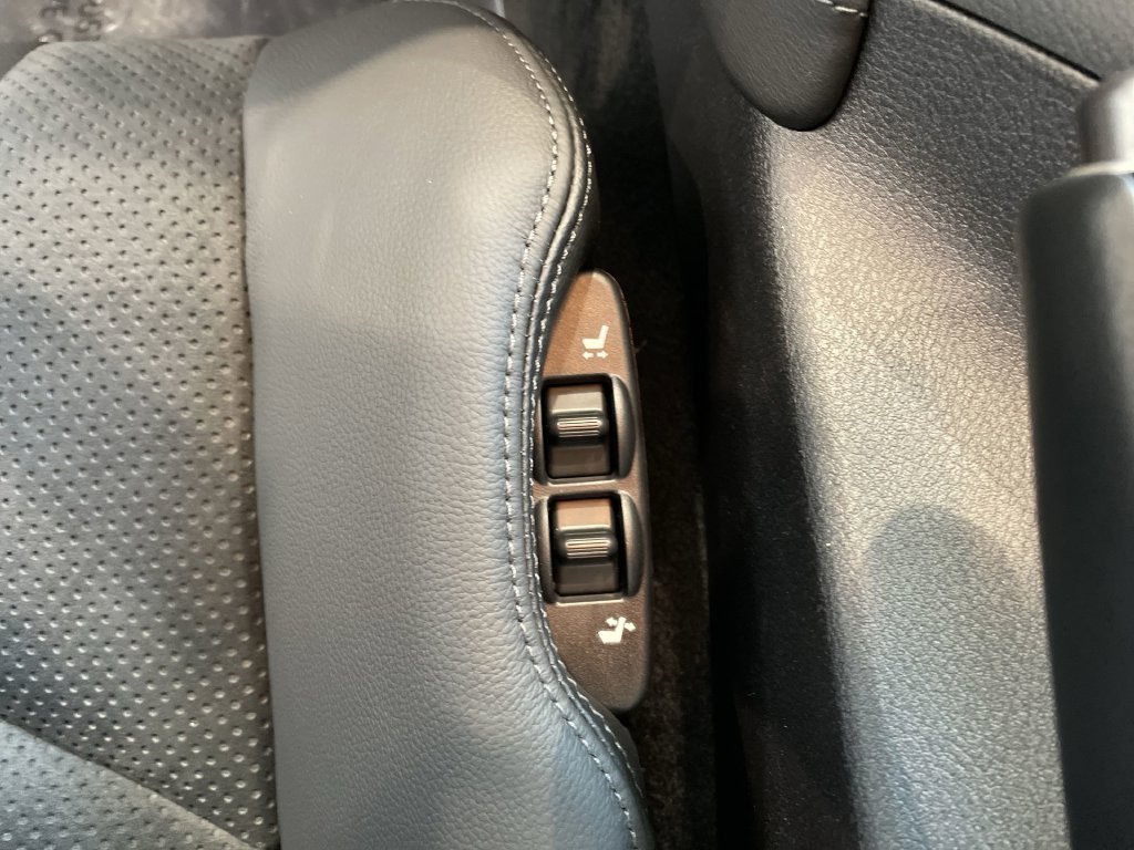 New 2026 Nissan Z Performance w/ Floor Mat Package RWD image 20