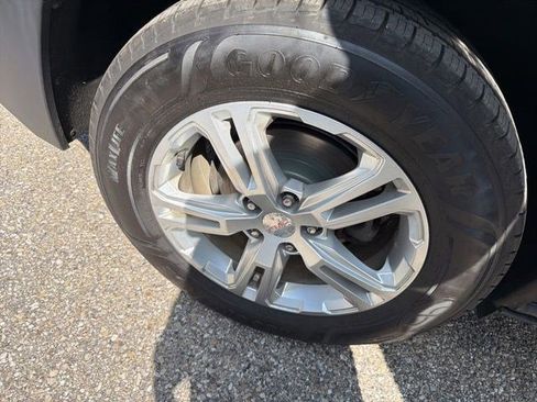 Used 2020 GMC Terrain SLE w/ Driver Convenience Package AWD/4WD image 19