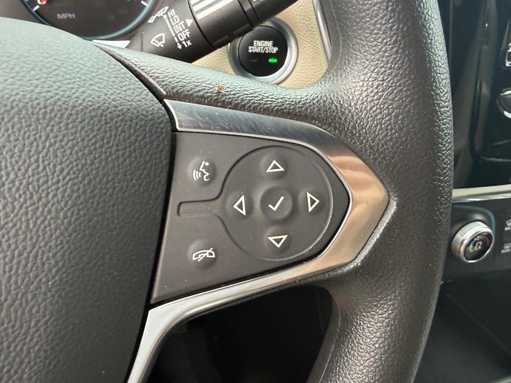 Used 2023 Chevrolet Traverse LS FWD image 23