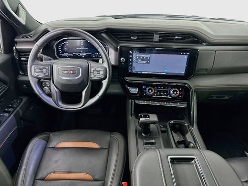 Used 2022 GMC Sierra 1500 AT4 w/ AT4 Premium Package AWD/4WD image 23
