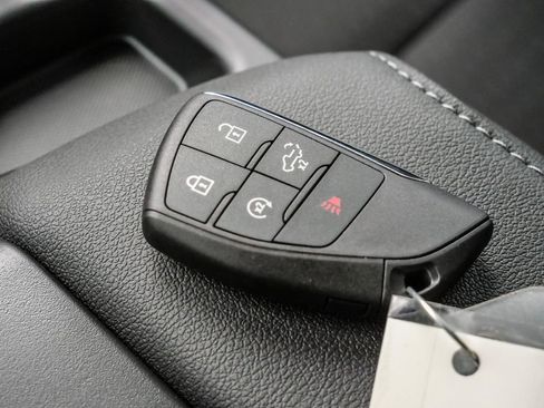 New 2026 GMC Sierra 3500 SLE w/ SLE Value Package image 34