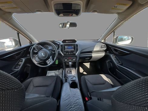 Used 2017 Subaru Impreza 2.0i AWD/4WD image 9