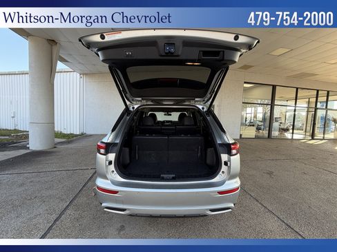 Used 2024 Mitsubishi Outlander SE image 35