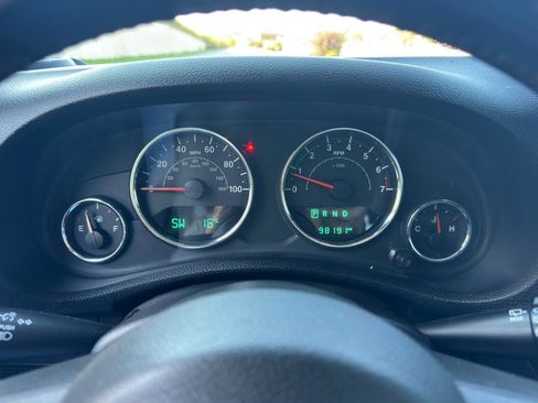 Used 2018 Jeep Wrangler Unlimited Sport S AWD/4WD image 20