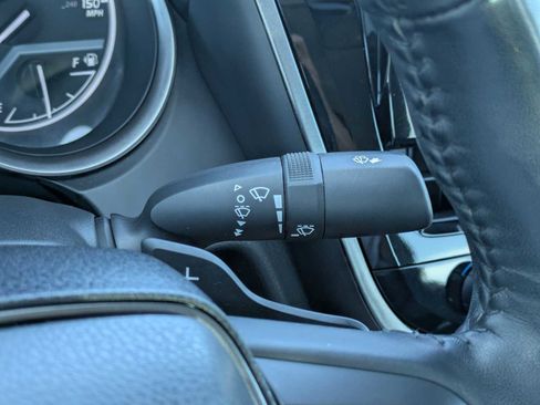 Used 2024 Toyota Camry SE FWD image 25