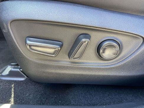 Used 2024 Toyota RAV4 XLE Premium image 18