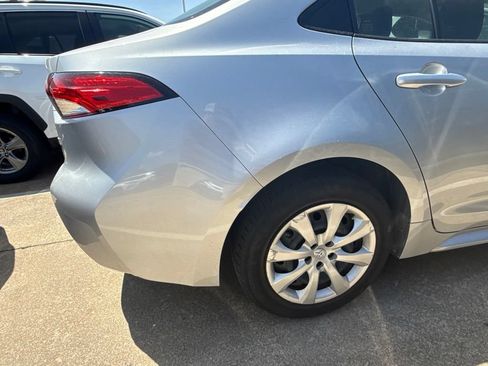 Used 2024 Toyota Corolla LE FWD image 7