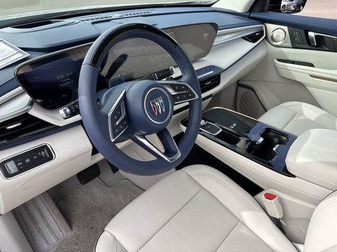 New 2026 Buick Enclave Avenir w/ Super Cruise Package image 10