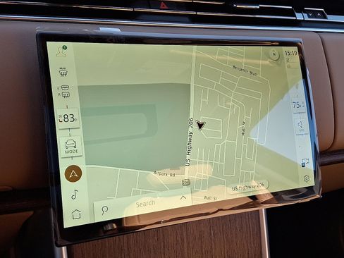 New 2026 Land Rover Range Rover Long Wheelbase SE image 15