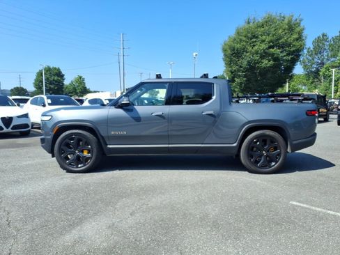 Used 2022 Rivian R1T Adventure AWD/4WD image 3