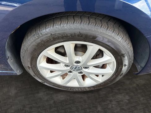 Used 2013 Volkswagen Jetta SE FWD image 36