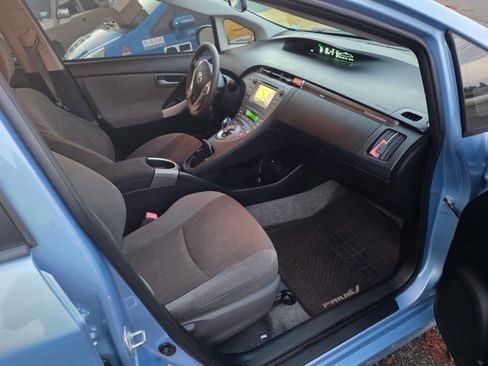 Used 2012 Toyota Prius Plug-In Hybrid image 20