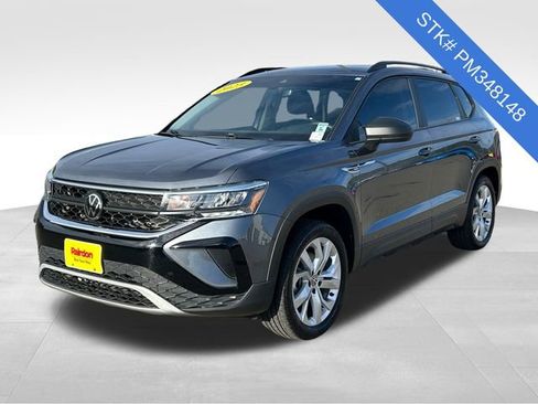Used 2023 Volkswagen Taos S image 3