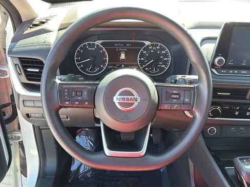 Used 2021 Nissan Rogue S AWD/4WD image 15