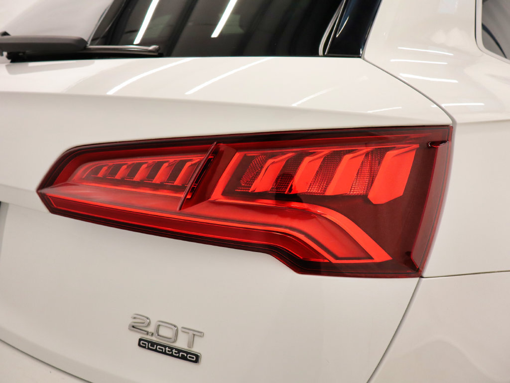 Used 2018 Audi Q5 2.0T Premium Plus w/ Premium Plus Package AWD/4WD image 13