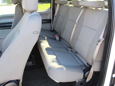 Used 2017 Ford F150 XLT w/ Trailer Tow Package image 23