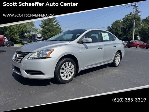 Used 2014 Nissan Sentra SV FWD image 1