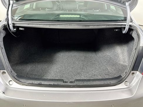 Used 2016 Honda Accord Touring image 16