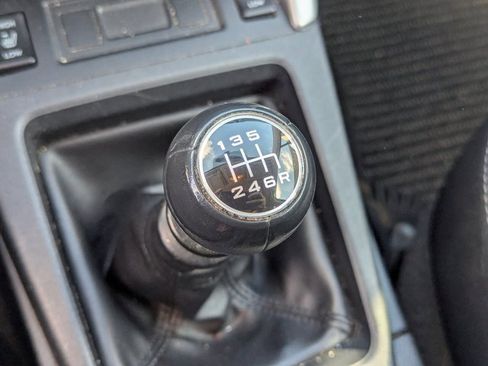 Used 2016 Subaru Forester 2.5i Premium image 13