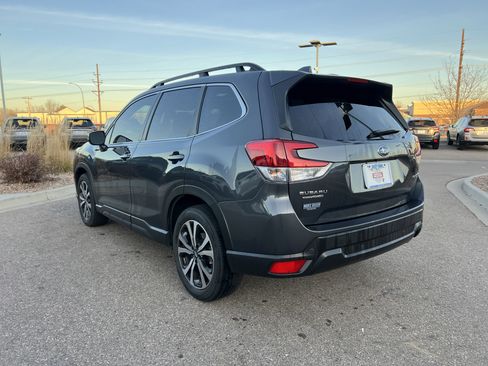 Used 2023 Subaru Forester Limited image 12