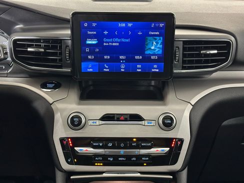 Used 2023 Ford Explorer XLT w/ Equipment Group 202A image 16