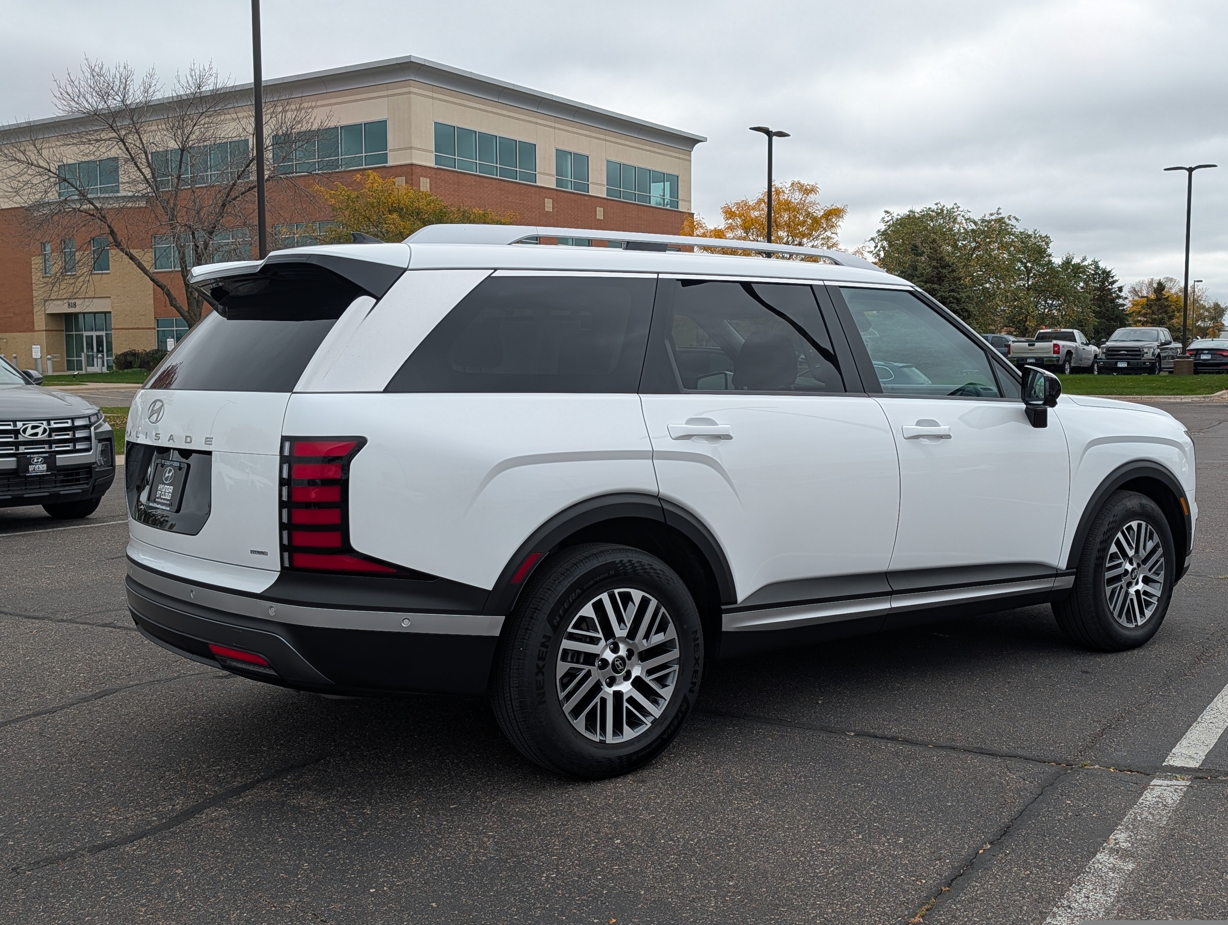 Used 2026 Hyundai Palisade SEL AWD/4WD image 5