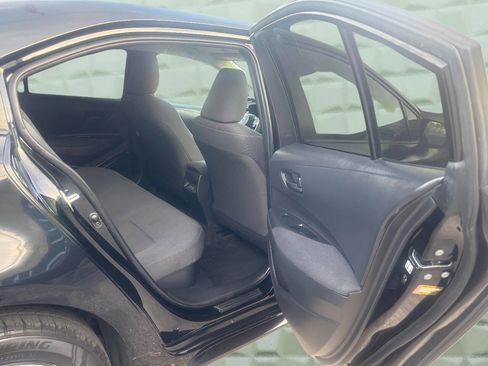 Used 2023 Toyota Corolla LE image 17