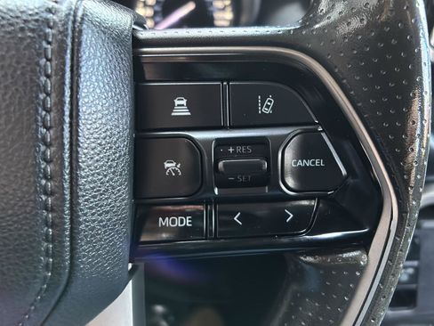 Used 2022 Toyota Tundra SR5 image 27