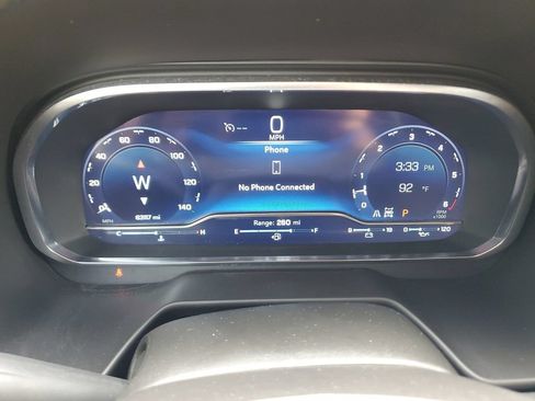 Used 2024 Chevrolet Suburban LT AWD/4WD image 25