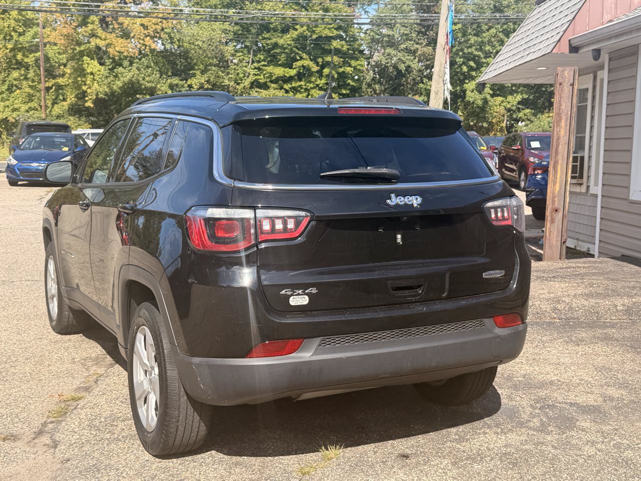 Used 2020 Jeep Compass Latitude w/ Cold Weather Group AWD/4WD image 5