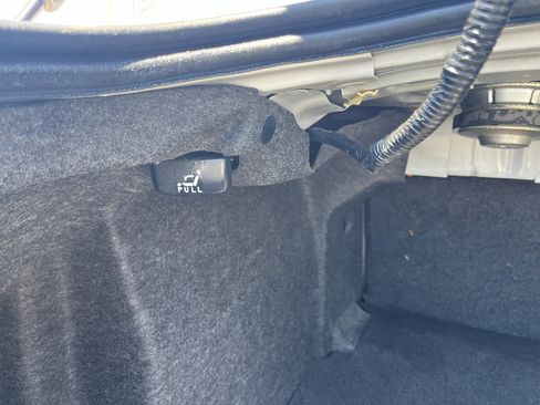 Used 2010 Ford Fusion SEL FWD image 36