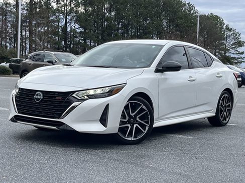 Certified 2024 Nissan Sentra SR image 1