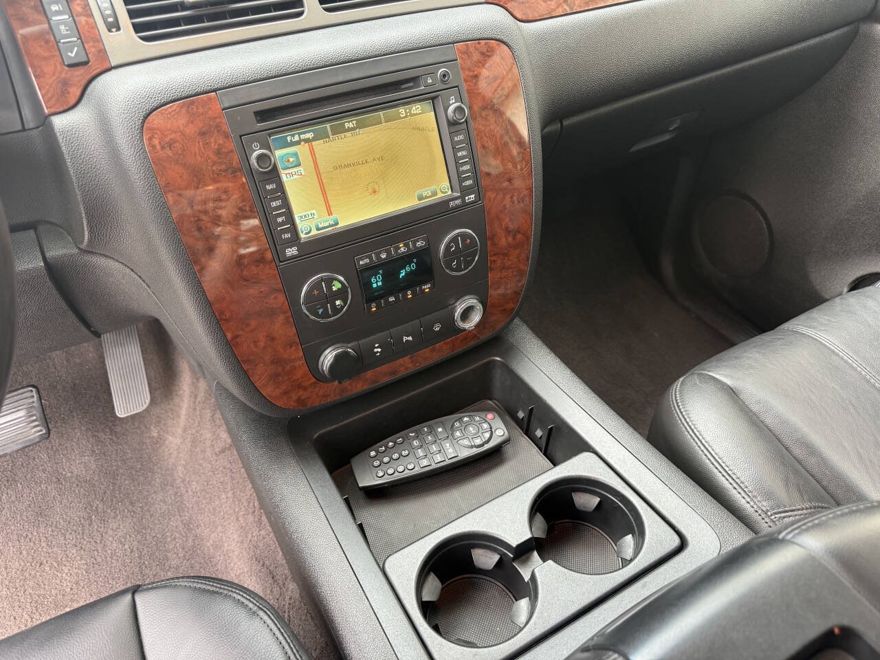 Used 2008 Chevrolet Silverado 3500 LTZ AWD/4WD image 44
