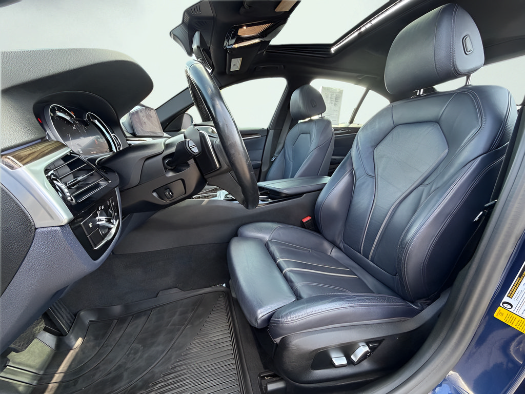 Used 2017 BMW 540i RWD image 17