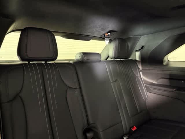 New 2026 Cadillac Escalade IQ Sport 2 w/ LPO, ONYX Package AWD/4WD image 26