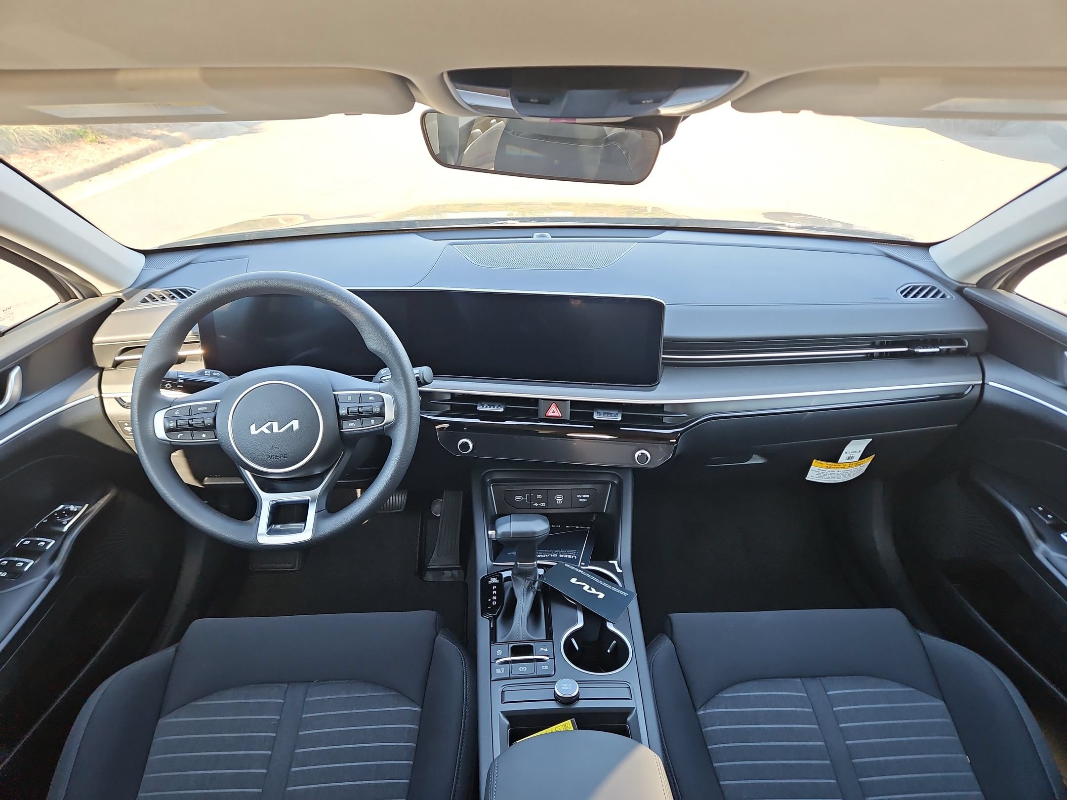 New 2026 Kia K5 LXS FWD image 9
