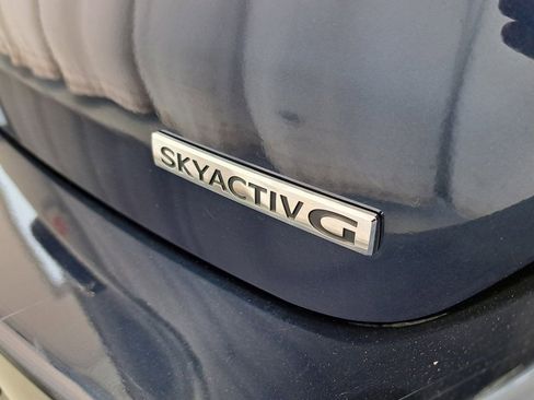 Used 2024 MAZDA MAZDA3 s image 27