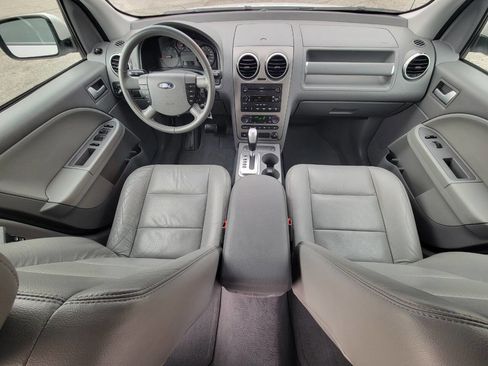 Used 2006 Ford Freestyle SEL image 38