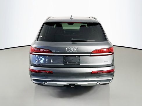 Used 2021 Audi Q7 3.0T Premium Plus w/ Premium Plus Package AWD/4WD image 6
