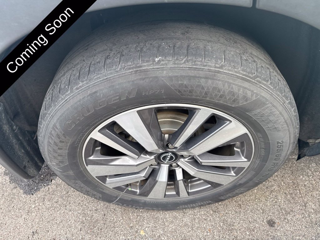 Used 2022 Nissan Pathfinder SL w/ SL Black Package FWD image 22